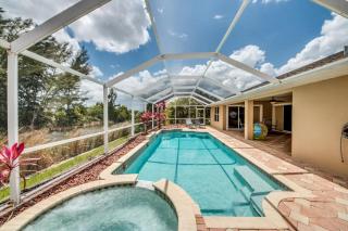 Villa On The Lake, Cape Coral - Cape Coral - 0