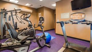 Best Western Plus Carousel Inn & Suites Burlington - Burlington - 5