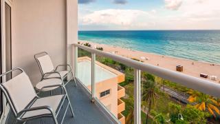 Best Western Plus Atlantic Beach Resort - 8
