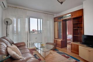 Horizon Apartment - Varna - 8