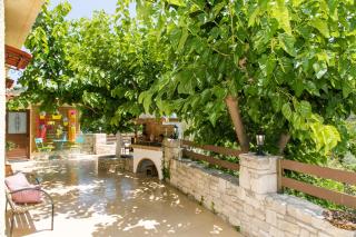 Irini΄s house - 1