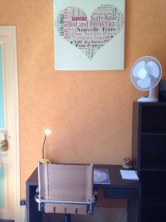 Chambre chez l'habitant sur petite place - Reims - 1