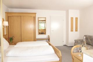 Schönblick Hotel Garni Ferienwohnungen - Lindenberg im Allgäu - 4