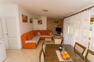 Family friendly house with a swimming pool Radosic, Zagora - 15891 - Radošić - 1