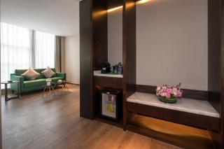 LiuZhou Imperial Dragon Bay Purejoy Hotel - Liuzhou - 4