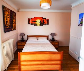 Apakabar Homestay - proche gare Melun, parking privé, Netflix - La Rochette - 2
