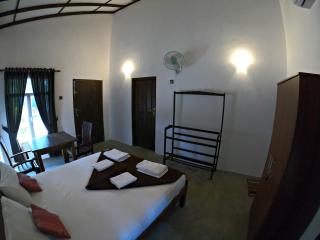 Luna Beach Hotel - Nilaveli - 1