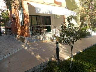 Elvin Apartments - Sarandë - 1