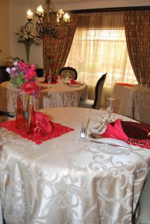 Ronique's Guest House - Rustenburg - 3