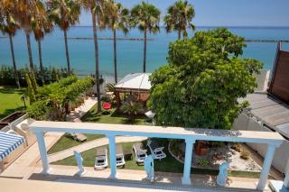 Limassol Beachfront Holiday Villa - Limassol - 9
