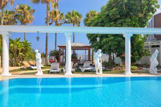 Limassol Beachfront Holiday Villa - Limassol - 8