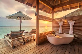 Hurawalhi Island Resort - Kuredu - 7