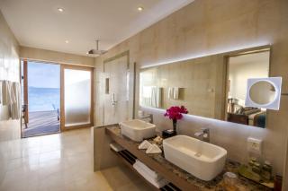 Hurawalhi Island Resort - Kuredu - 8