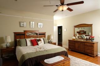 Seven Oaks Bed & Breakfast - High Point - 1