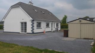 Cloonboo Lodge With Tours Sleeps 12 - Galway - 8