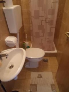 Apartments and rooms with parking space Makarska - 13979 - 5