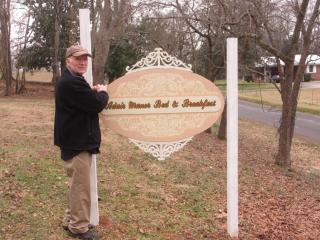 Adair Manor Bed & Breakfast - 4