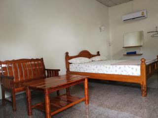 PuengLuang Hotel - Damnoen Saduak - 4
