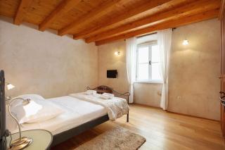Villa Mama - Traditional Apartments in Omis, free parking - Omiš - 7