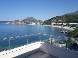 Two Palms Apartment - Sutomore - 0