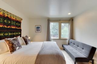 Crescent Cabin - 6