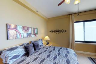 Broadmoor 1204 - 1