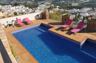 Welcome Inn Nerja guest house Luxury Bed & Breakfast - Nerja - 1