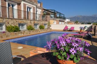 Welcome Inn Nerja guest house Luxury Bed & Breakfast - Nerja - 4