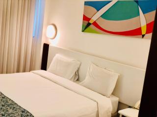 Boulevard Plaza - 6