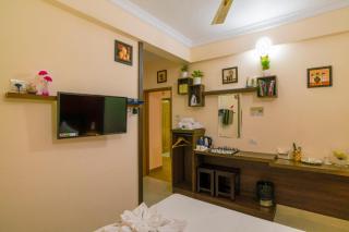 Blue Bell Cochin Airport Hotel - free airport pickup or drop off - 5