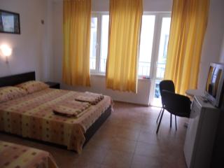 Guest House "Tania" - Ahtopol - 4