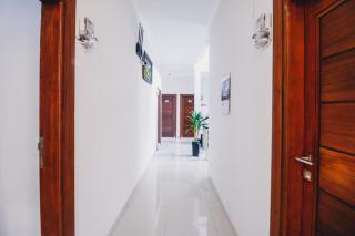 RedDoorz near Hermes Place Polonia Medan - Medan - 7