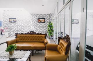 RedDoorz near Hermes Place Polonia Medan - Medan - 5