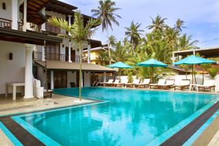 Beach Inns Holiday Resort - Matara - 6