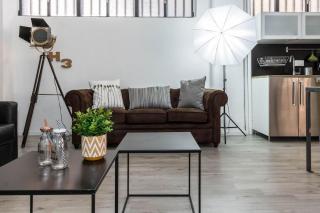 JOIVY Exclusive Apt for 4 in Navigli near parks - Milan - 0