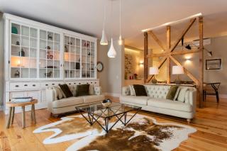 JOIVY Deluxe 3BR Apt with workspace by Figueira Sq and Rossio subway - Lisbona - 0