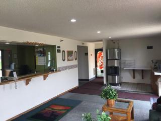 Prairie Rose inn - Edgeley - 1