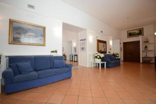 Panorama Palace Hotel - Meta - 1