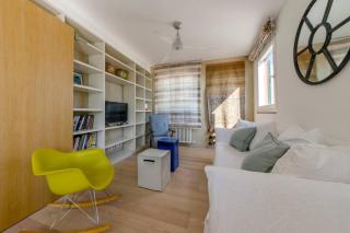 JOIVY Sunny apartment with Panoramic Terrace and Stunning View - Genova - 6
