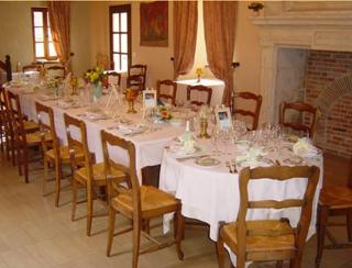 LOGIS HOTEL - Le Relais Saint Vincent - Ligny-le-Châtel - 5
