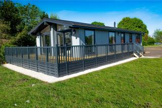 Linwater Caravan Park - Luxury Lodges and Static Caravans near Edinburgh - Newbridge - 1