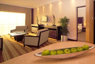 Crowne Plaza Jeddah by IHG - Gedda - 4