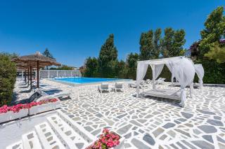 Narges Hotel - Aliki - 3