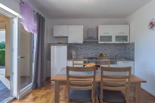 Apartments Lotus - Sukošan - 3