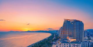 Sanya Rock Platinum Sea View Hotel - Sanya - 0