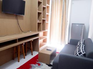 Simply 1BR Scientia Residence Apartement near Summarecon Mall Gading Serpong By Travelio - 6