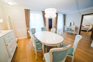 GRAND HOTEL Kielce - Kielce - 4