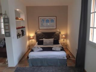 B&B Charming suite and pool - Adults only - Tourrettes - 9