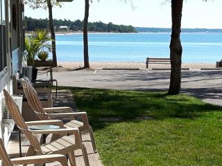Balm Beach Resort and Motel - 8