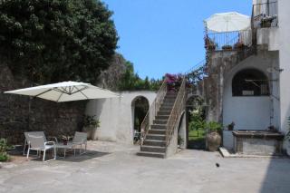 La Corte di Aci - Acireale - 0